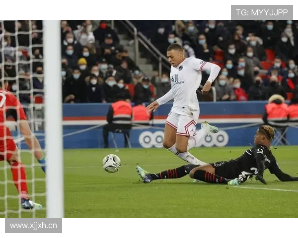 [法甲]第34轮：梅斯VS巴黎圣日耳曼.